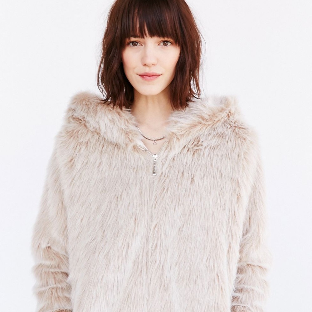 BB Dakota faux fur jacket / coat